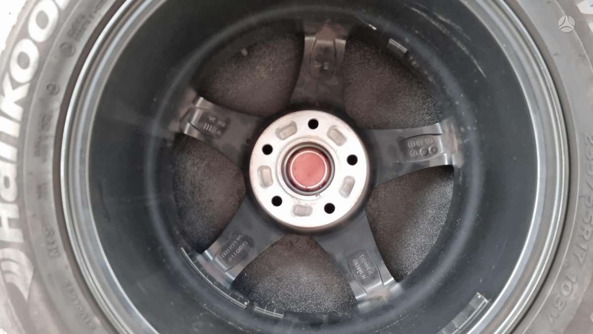 BMW, lengvojo lydinio, R17