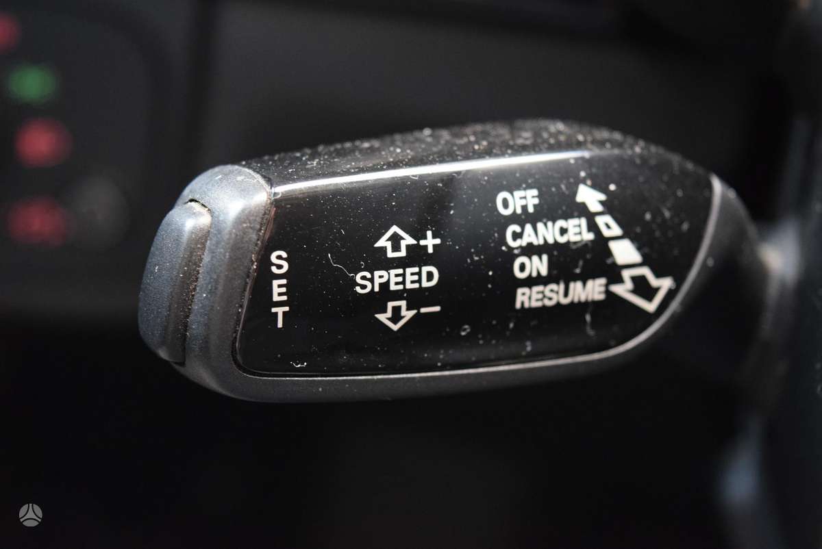 Audi A8, 3.0 l., Седан