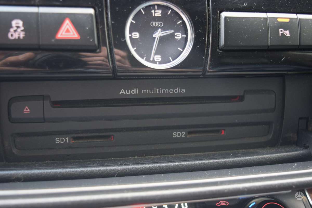 Audi A8, 3.0 l., Седан