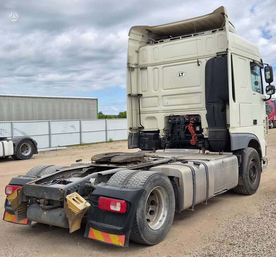 DAF XF 460, double sleeper