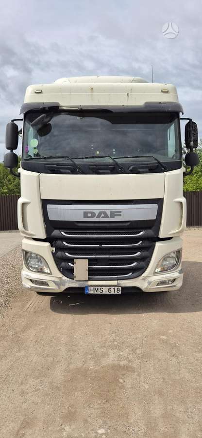 DAF XF 460, double sleeper