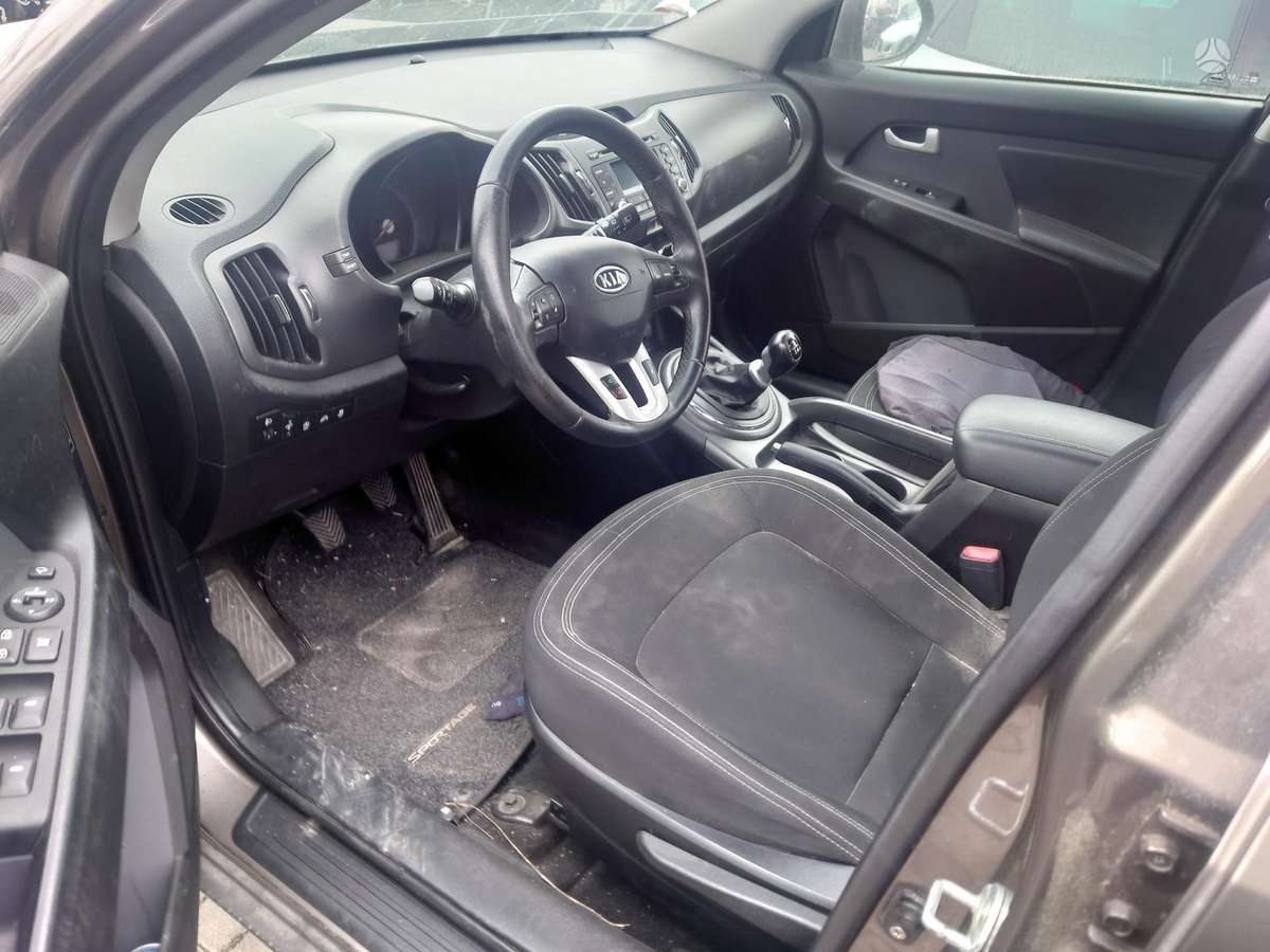 Kia Sportage по частям