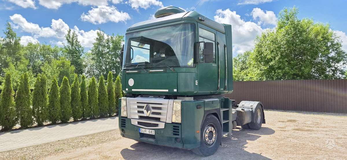 Renault Magnum 480, double sleeper