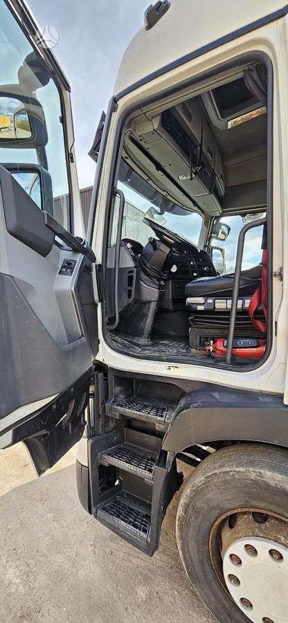 Renault T460, double sleeper