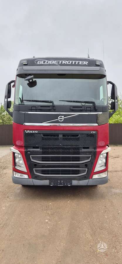 Volvo FH500, double sleeper