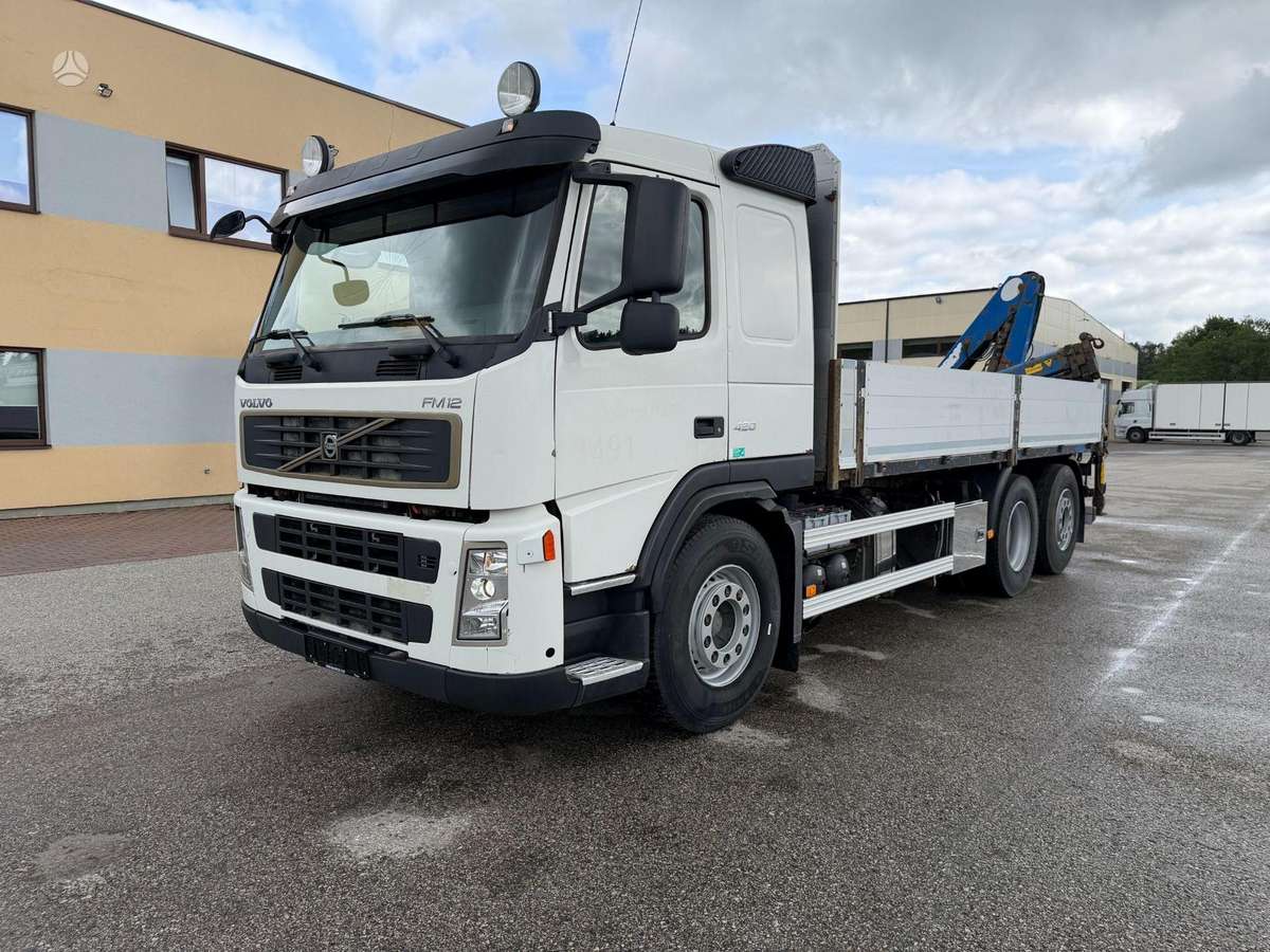 Volvo FM12 420, с краном