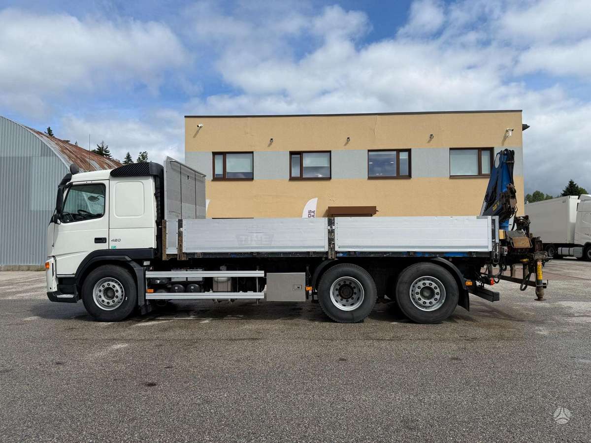 Volvo FM12 420, с краном