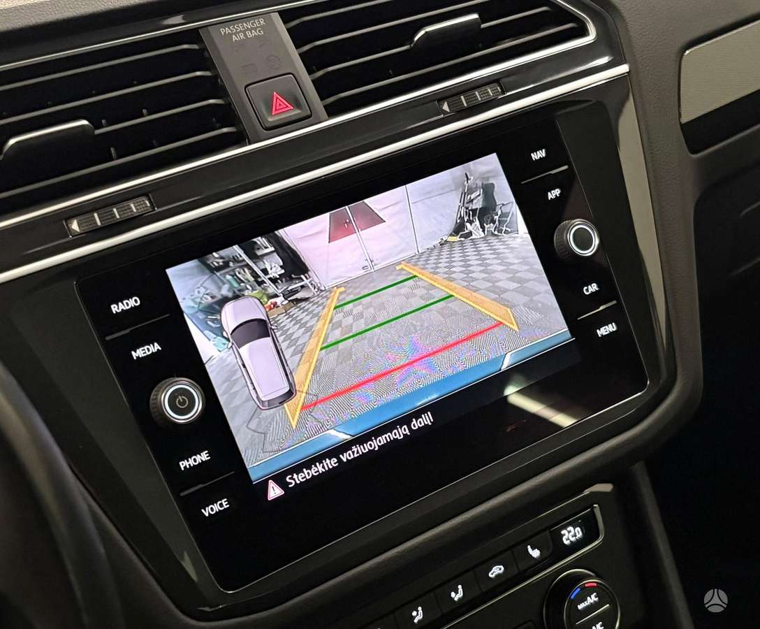 Volkswagen Tiguan - 3