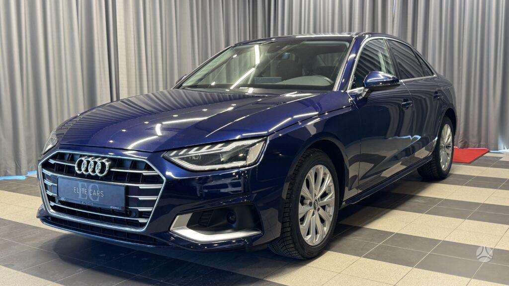 Audi A4, 2.0 l., Седан