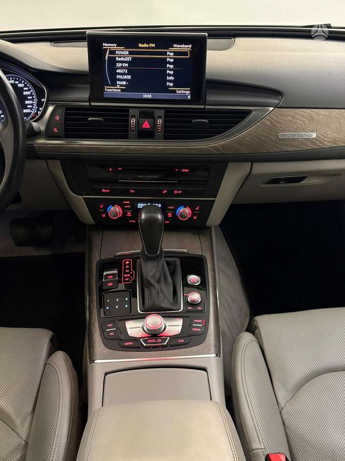 Audi A6 allroad, 3.0 l., Универсал