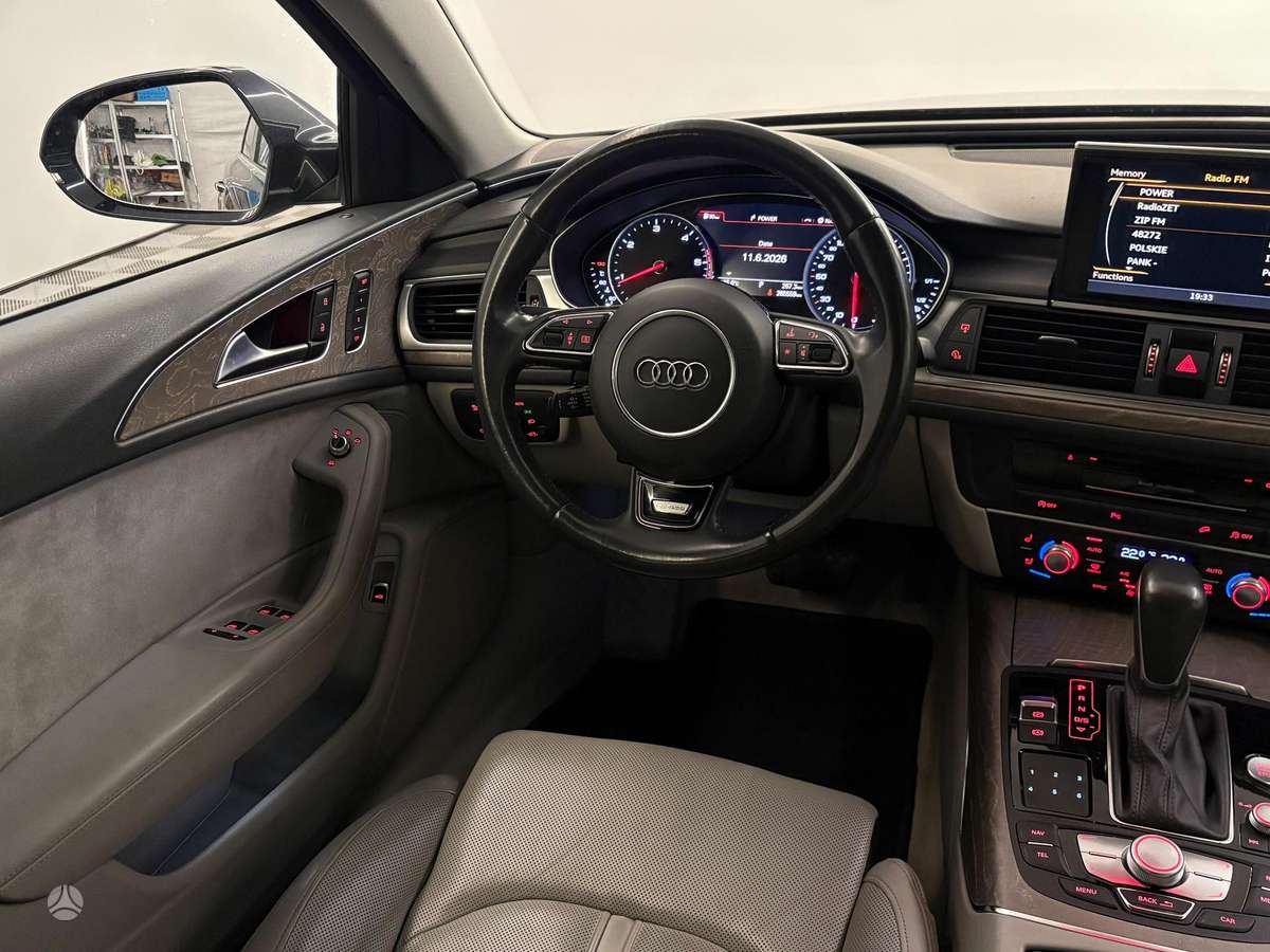 Audi A6 allroad, 3.0 l., Универсал
