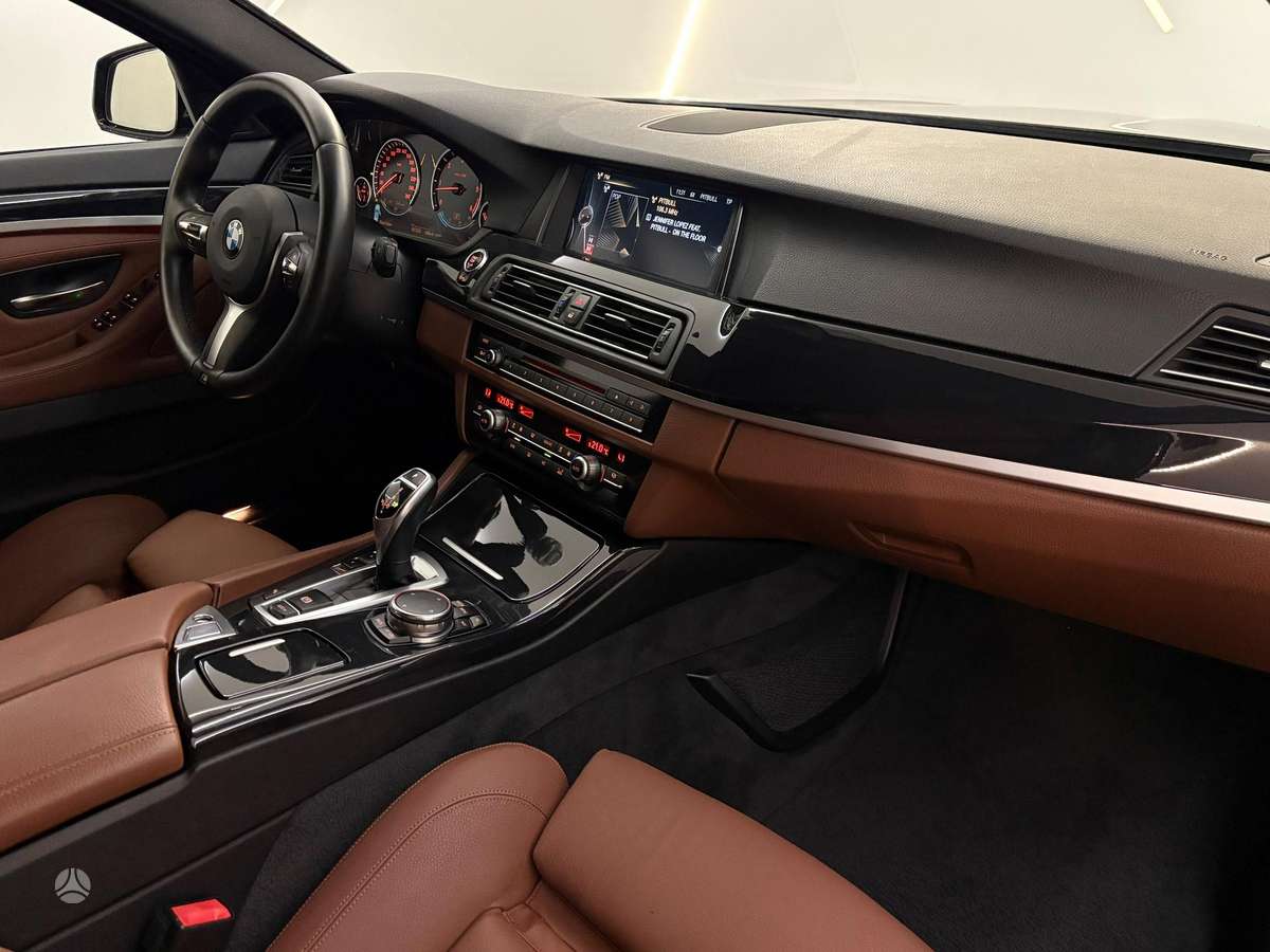 BMW 530, 3.0 l., Универсал