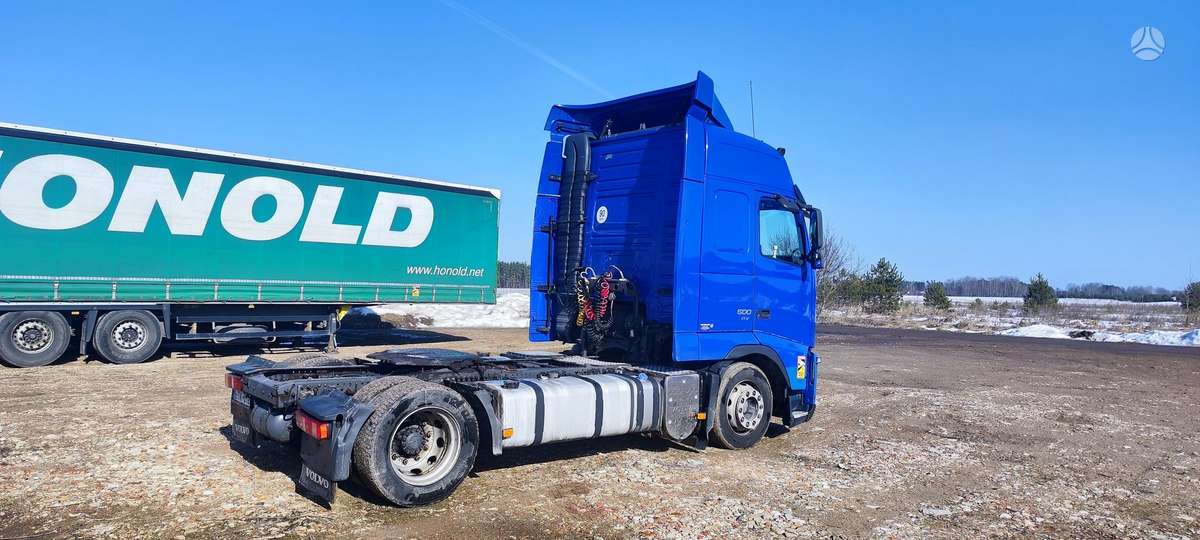 Volvo FH 500 Mega, double sleeper