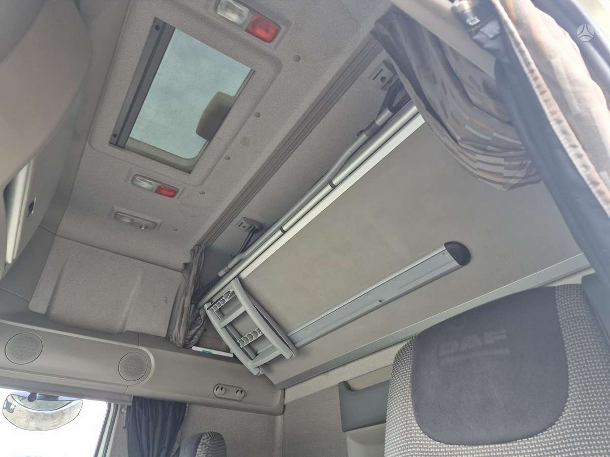 DAF XF106.460, double sleeper
