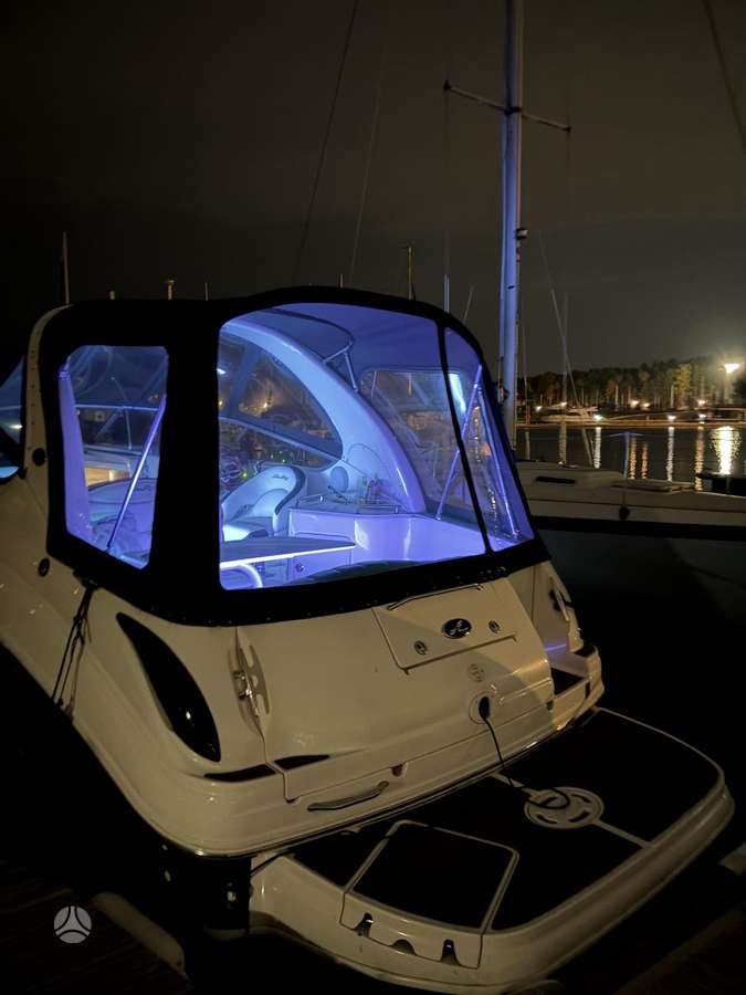 Sundancer 280/310 Searay, yachts / cruisers