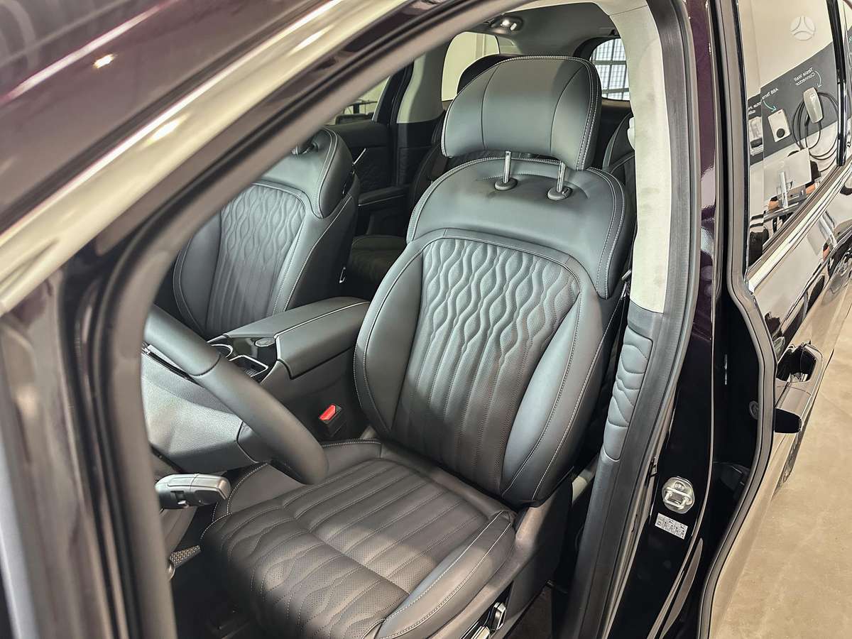 Forthing v9, 1.5 l., mpv / minivan