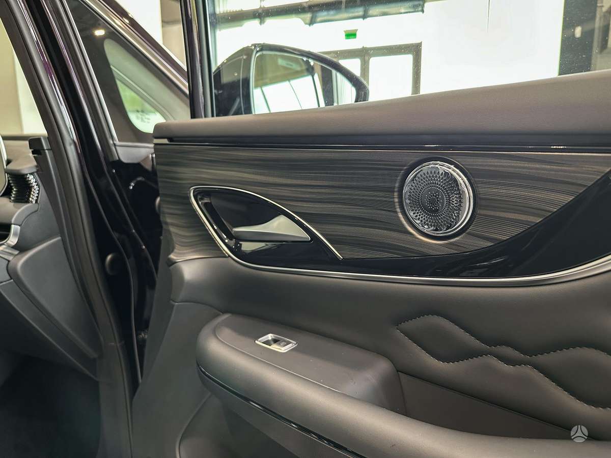 Forthing v9, 1.5 l., mpv / minivan