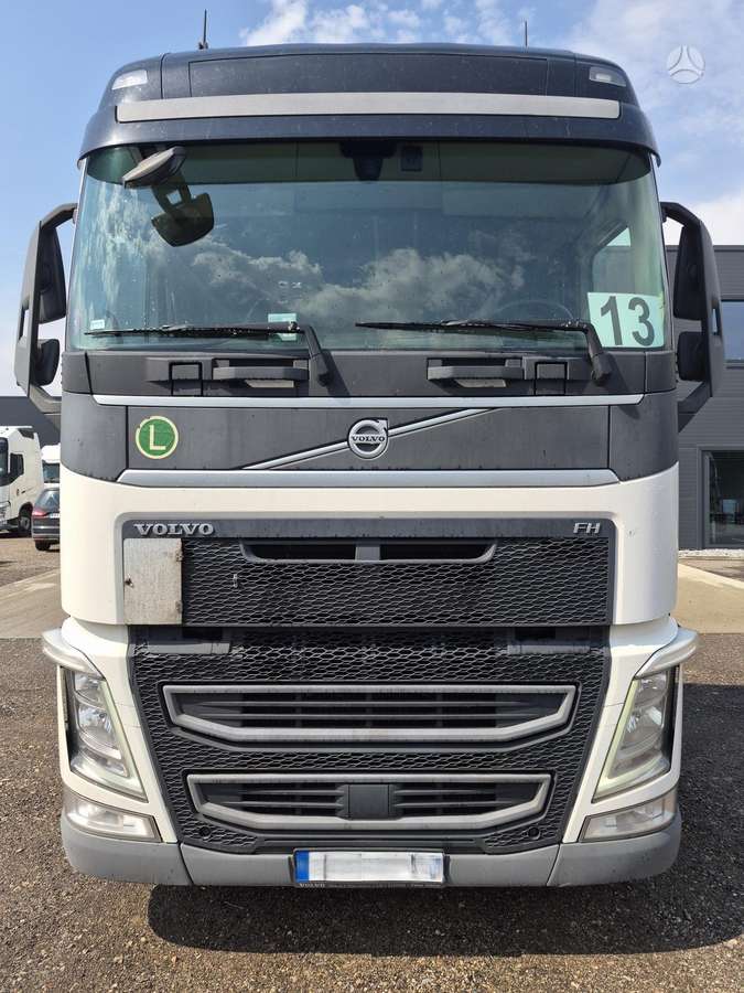 Volvo FH460 euro6, double sleeper