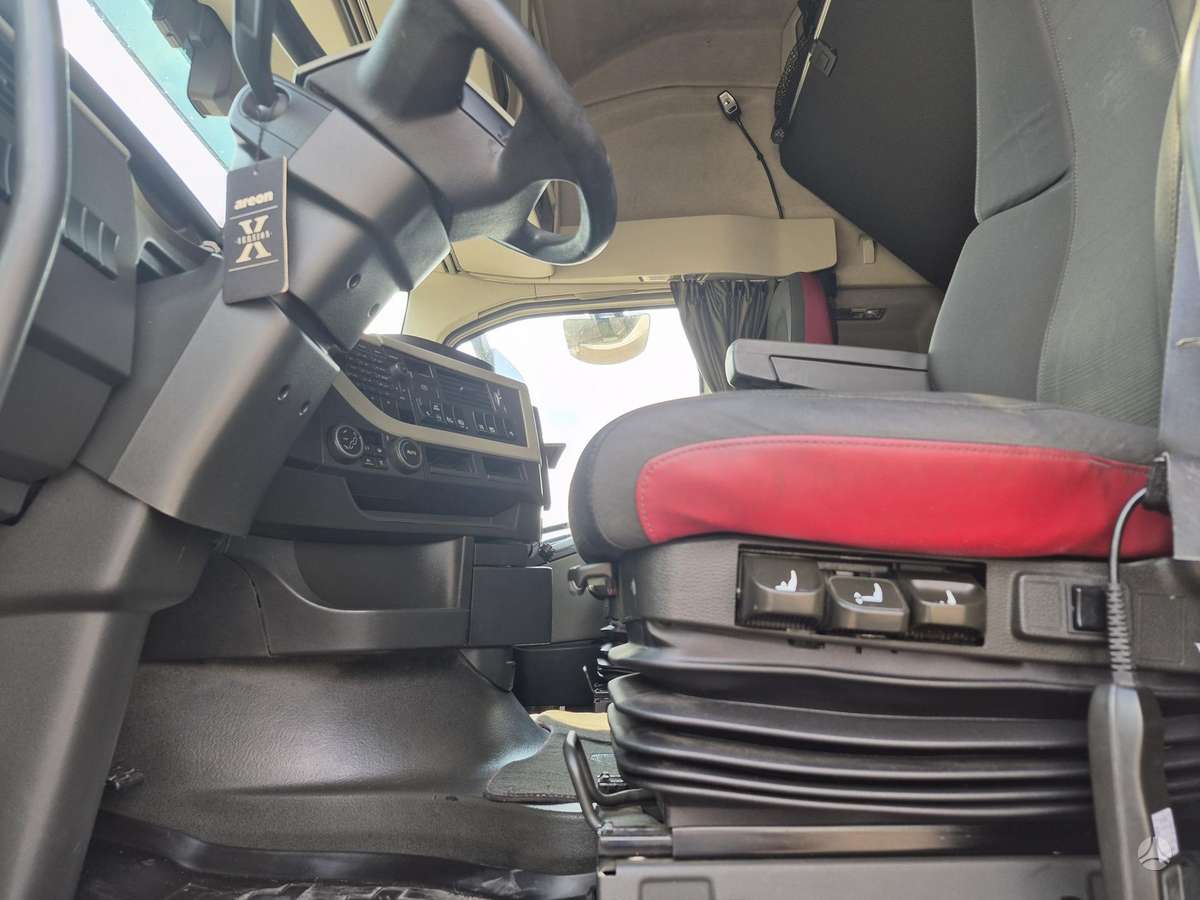 Volvo FH460 euro6, double sleeper