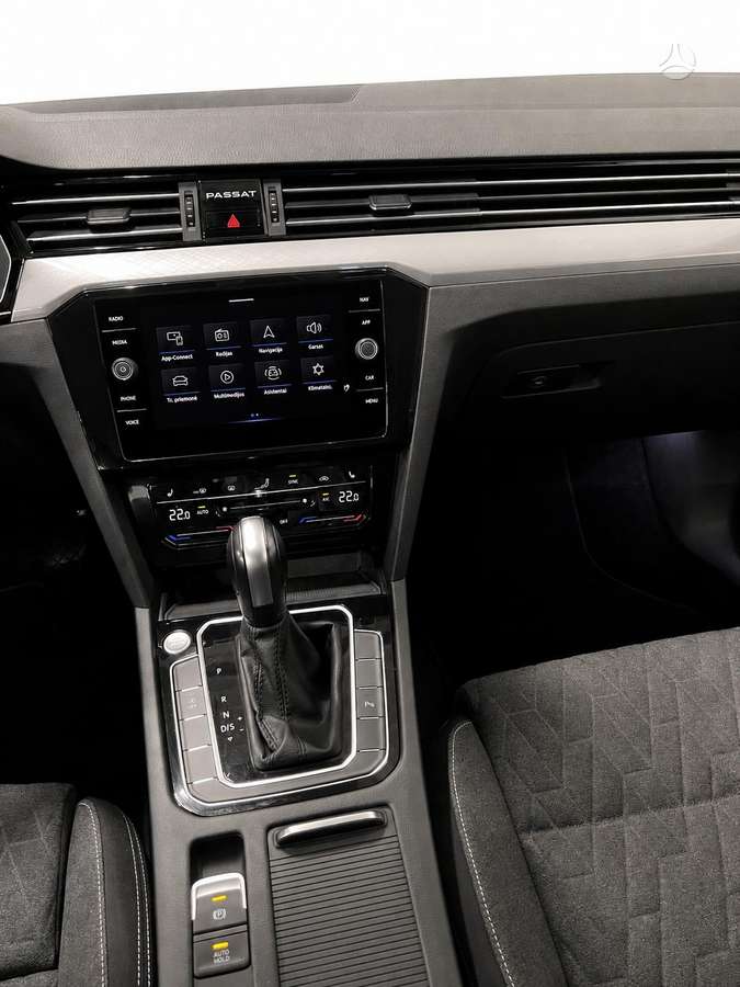 Volkswagen Passat, 1.5 l., Универсал