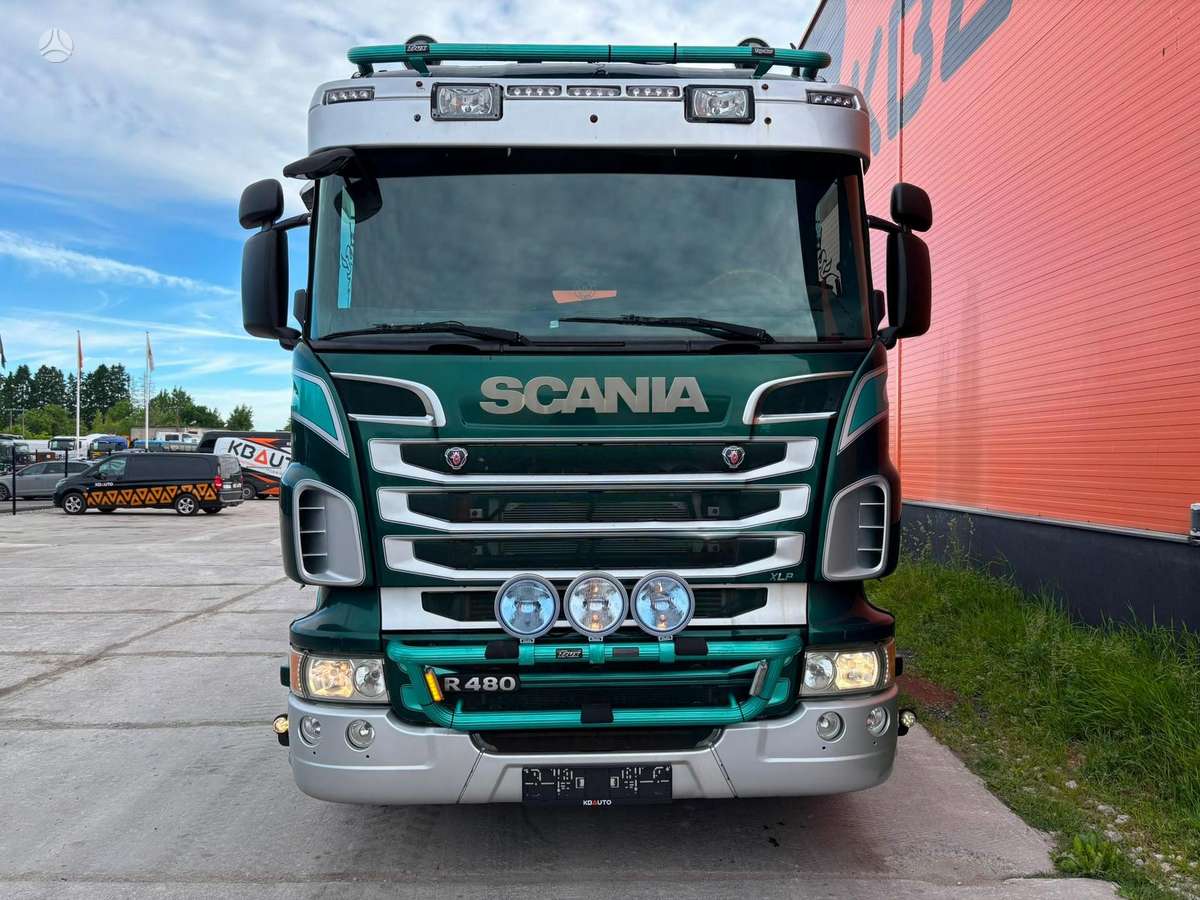 Scania R 480 8x4*4, с краном