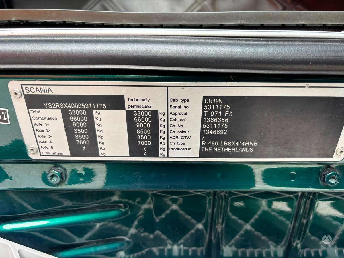 Scania R 480 8x4*4, с краном