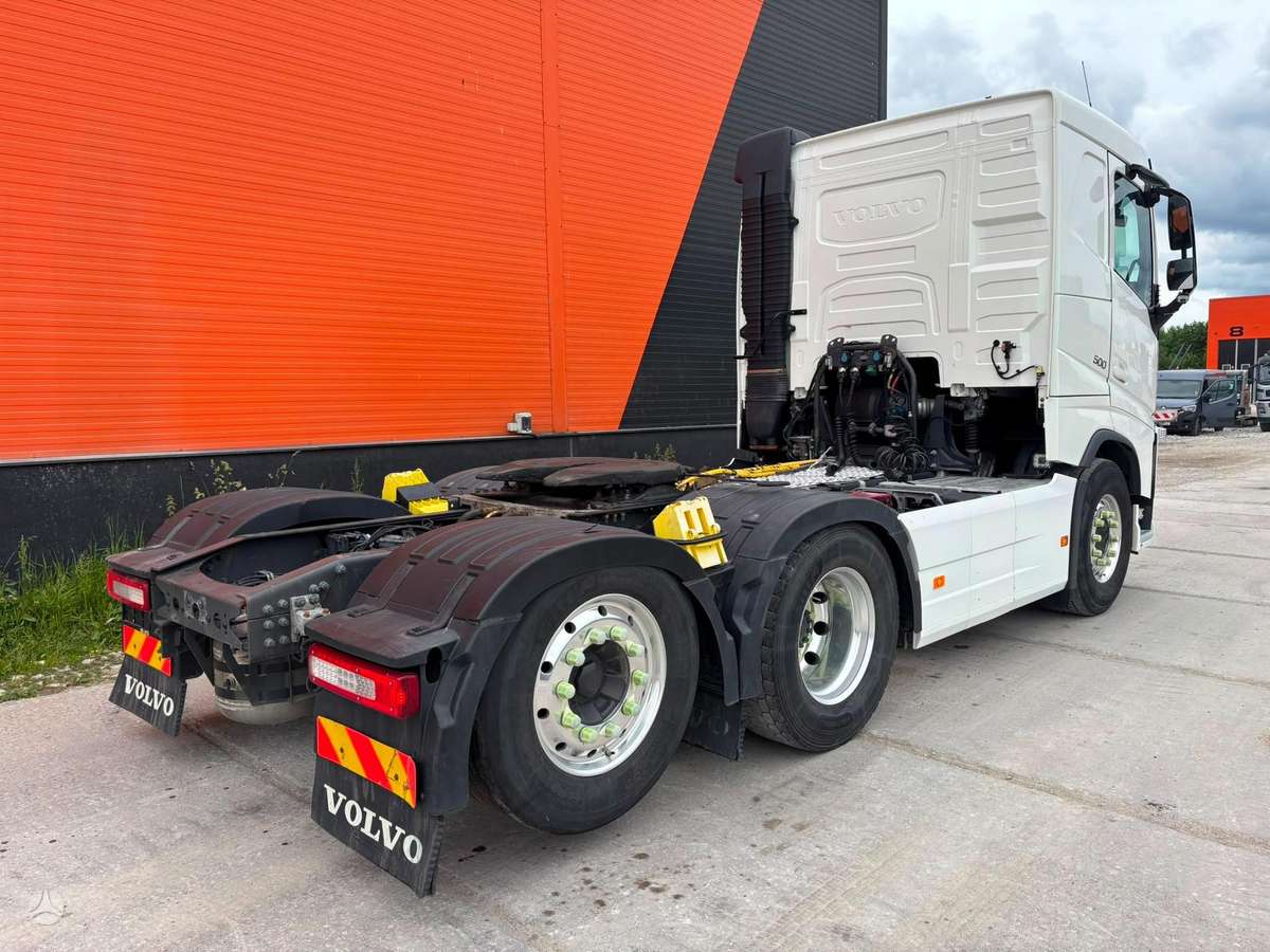 Volvo FH 500 6x2, single sleeper