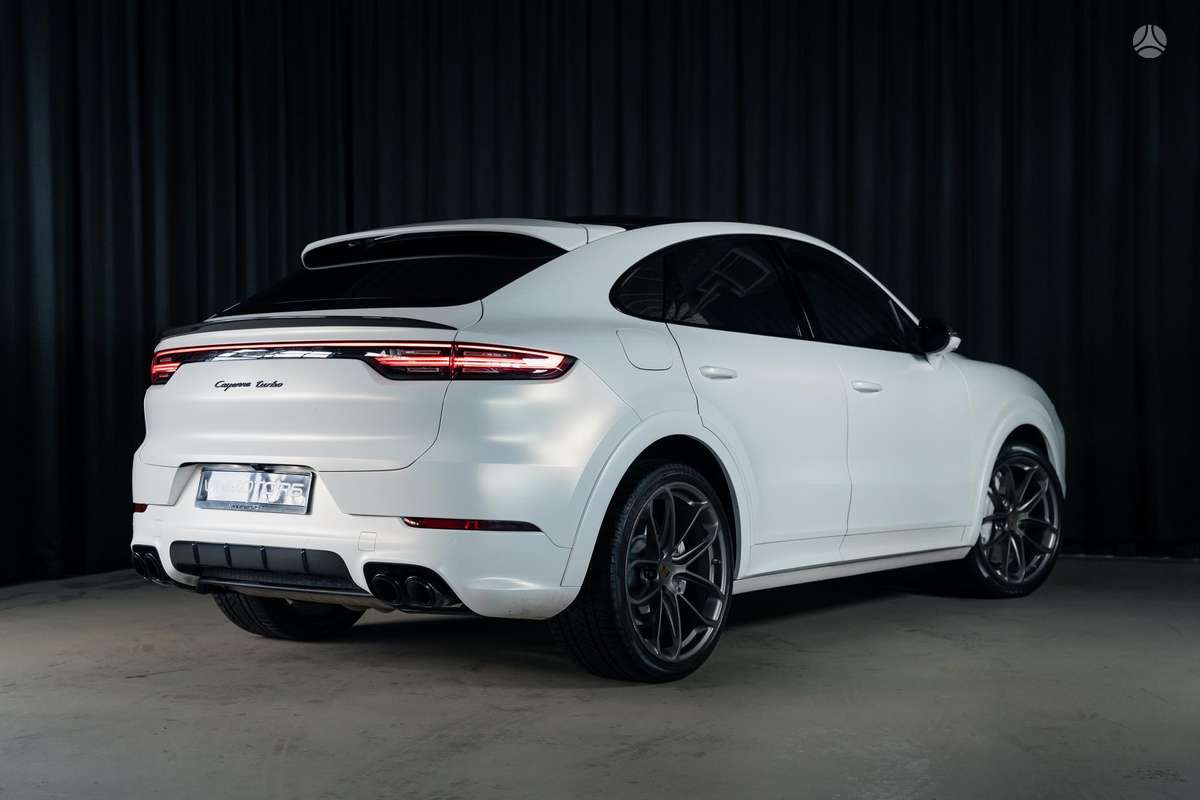 Porsche Cayenne Coupe - 4
