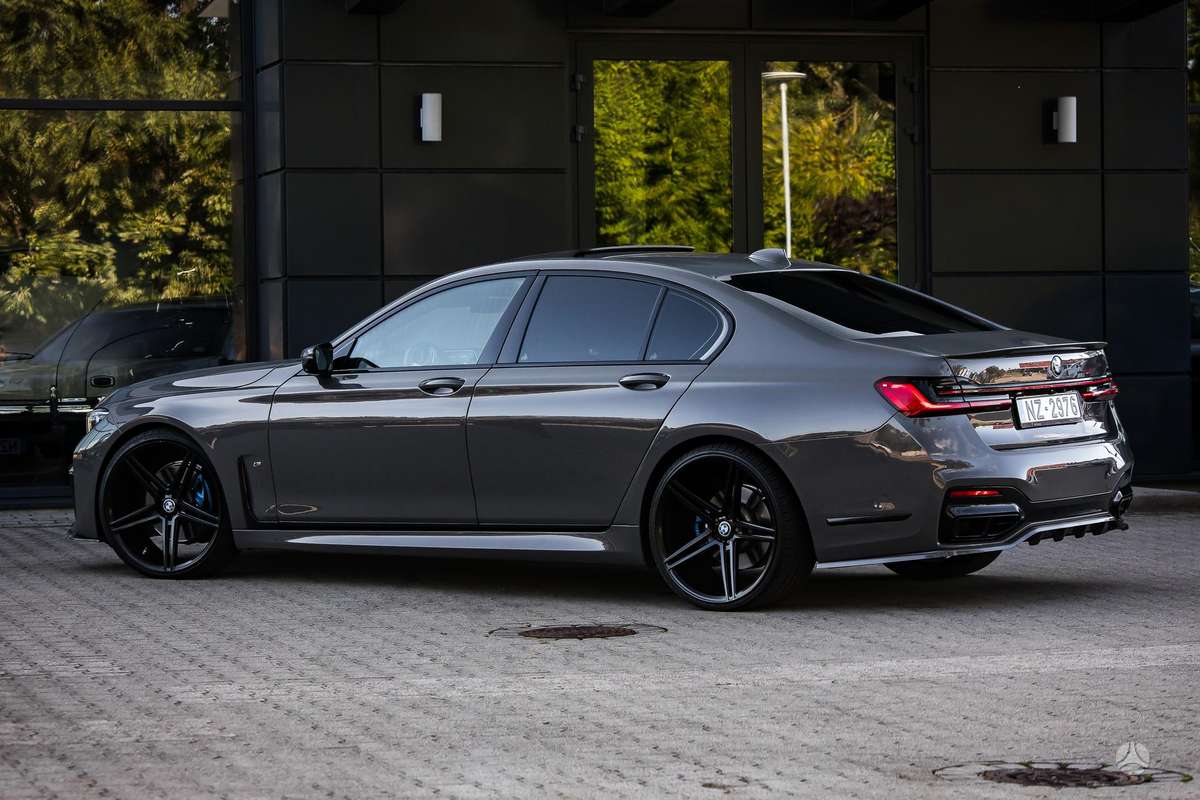 BMW 730, 3.0 l., Седан