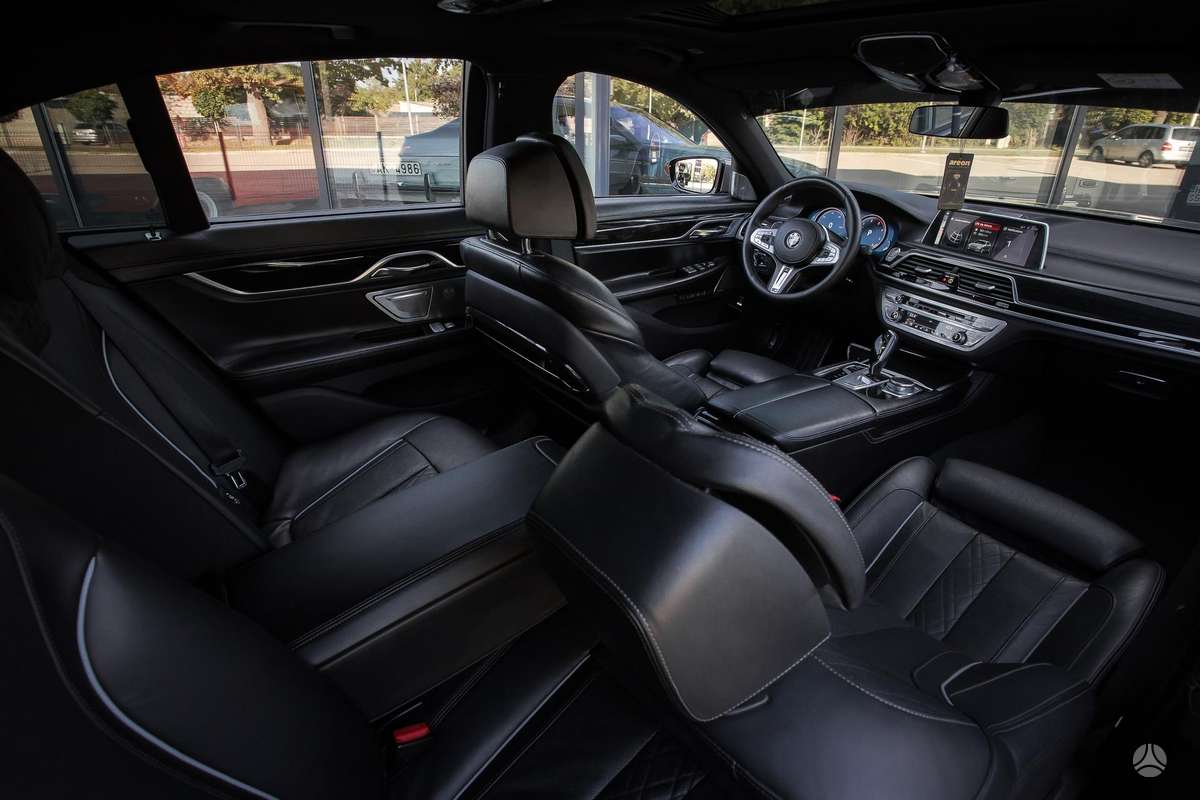 BMW 730, 3.0 l., Седан