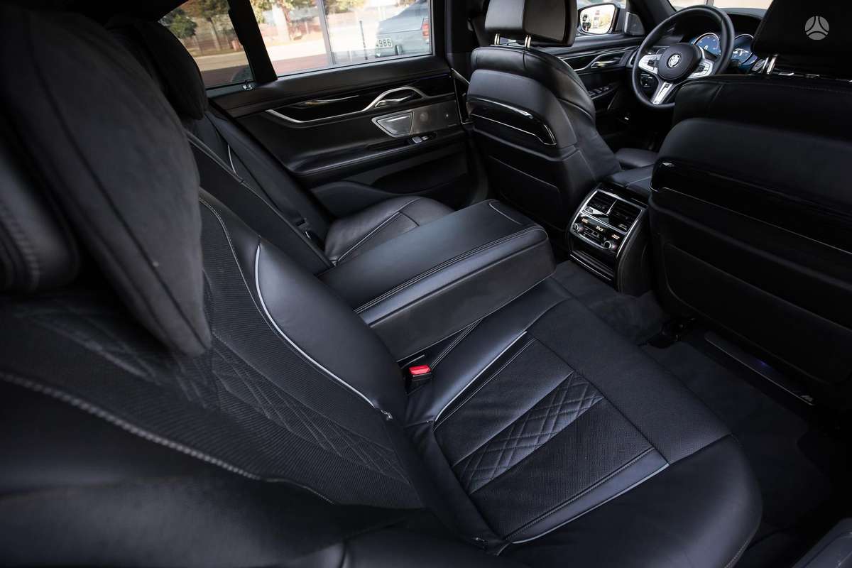 BMW 730, 3.0 l., Седан