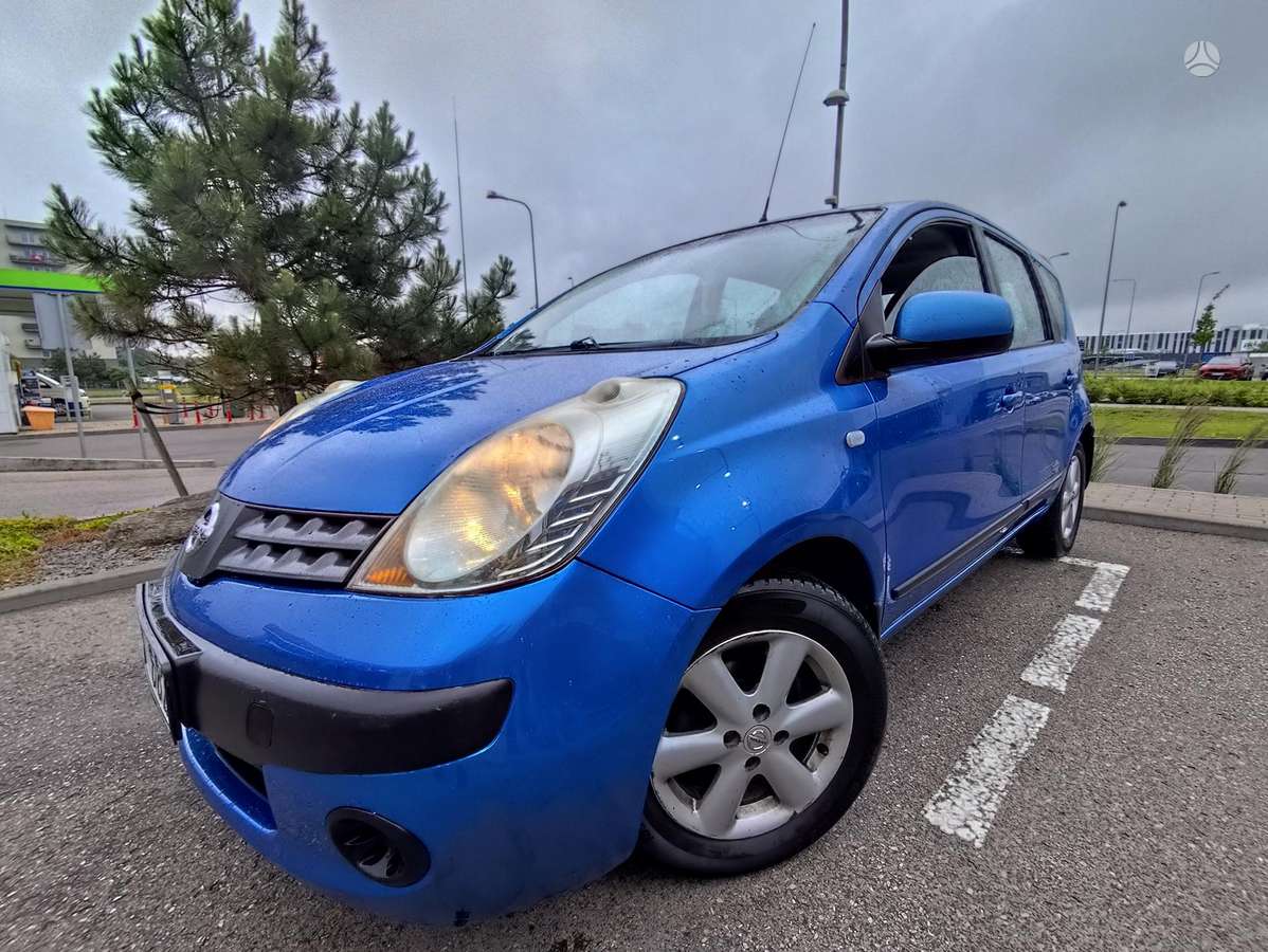 Nissan Note, 1.6 l., mpv / minivan