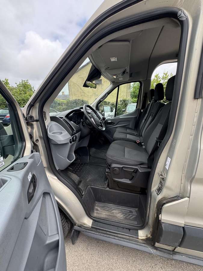 Ford Transit, passenger minibus