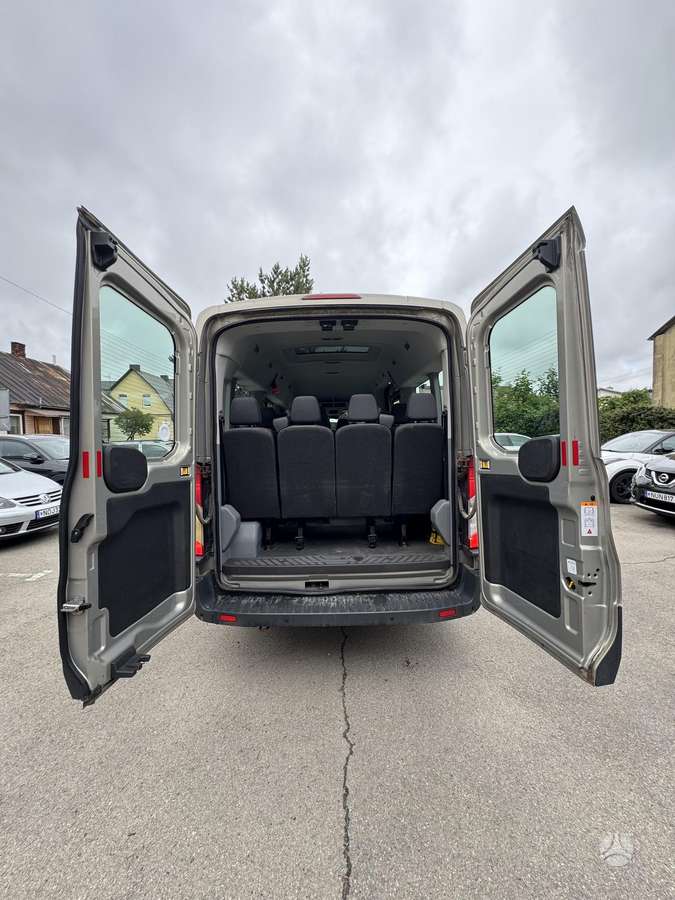 Ford Transit, passenger minibus