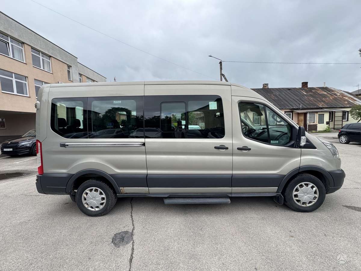 Ford Transit, keleivinis mikroautobusas