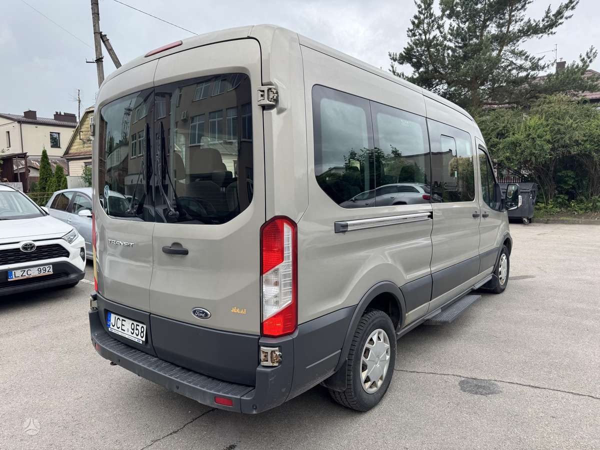 Ford Transit, passenger minibus