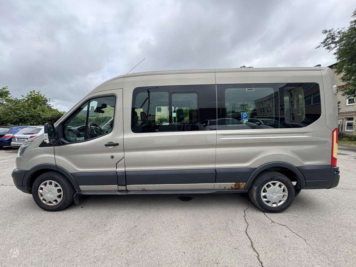 Ford Transit, passenger minibus