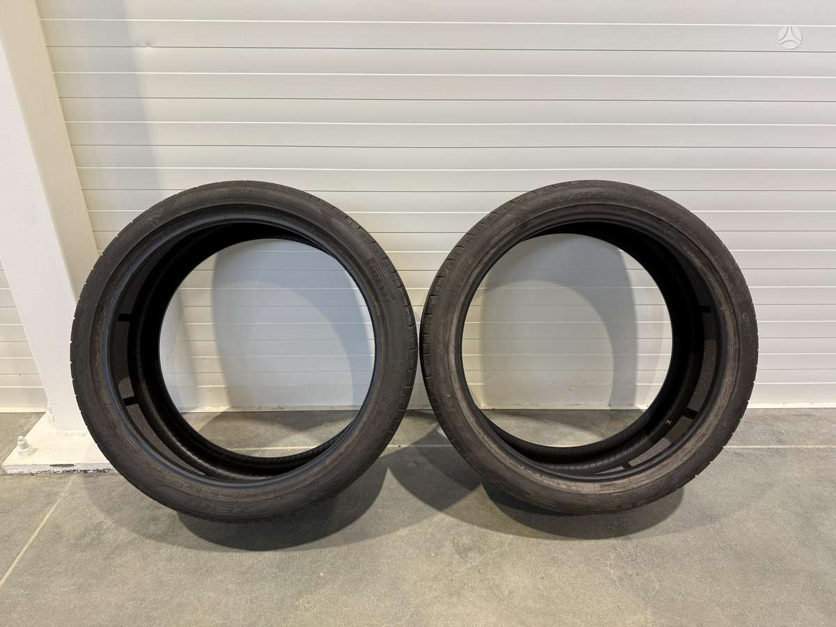 Pirelli P Zero, summer 275/35 R21
