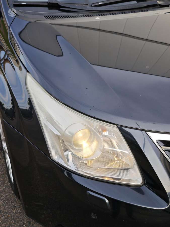Toyota Avensis - 8