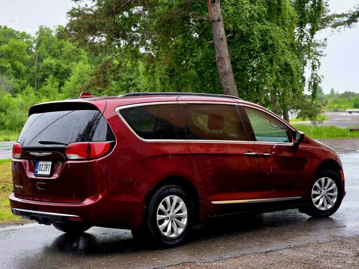 Chrysler Pacifica, 3.6 l., Минивэн