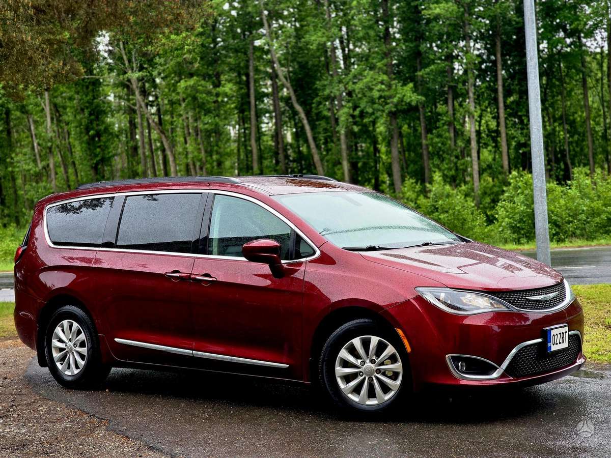 Chrysler Pacifica, 3.6 l., Минивэн