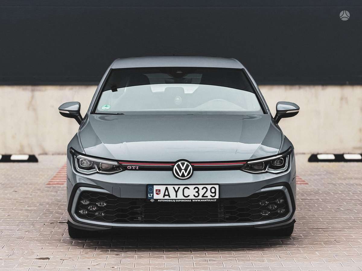 Volkswagen Golf - 3