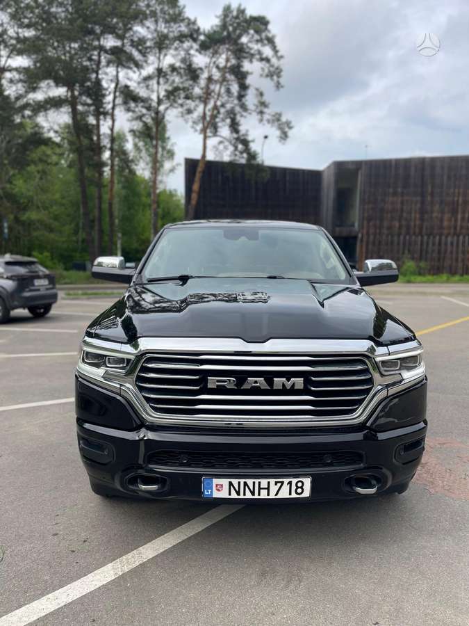 RAM 1500, 5.7 l., Пикап