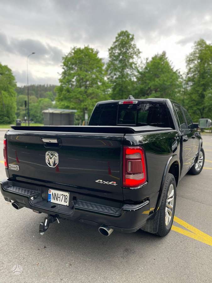 RAM 1500, 5.7 l., Пикап