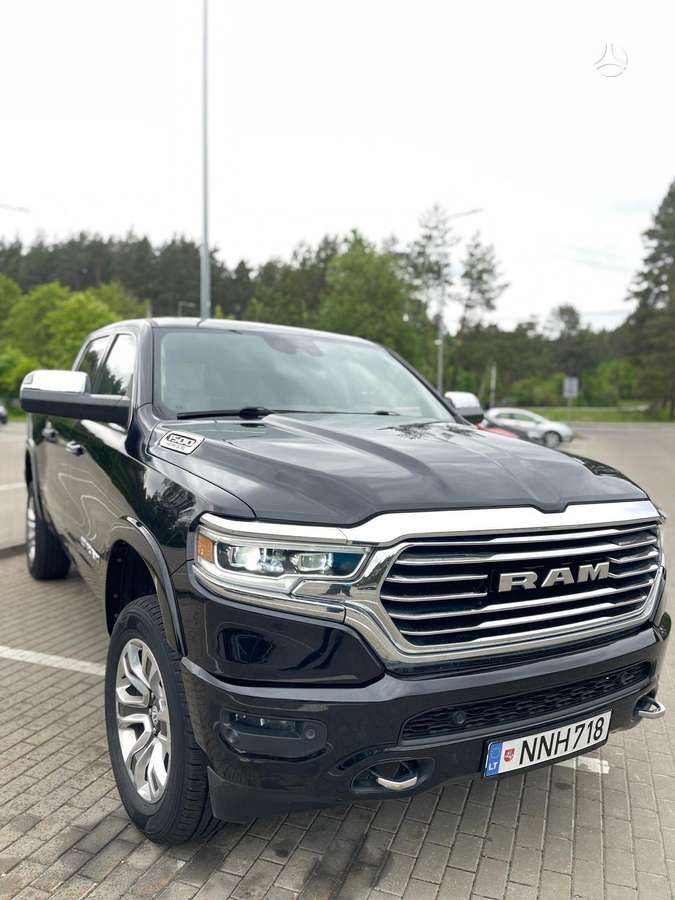 RAM 1500, 5.7 l., Пикап