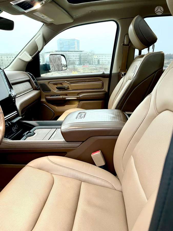 Ram 1500 - 10