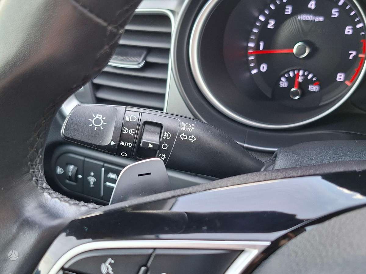 Kia Ceed, 1.5 l., hatchback