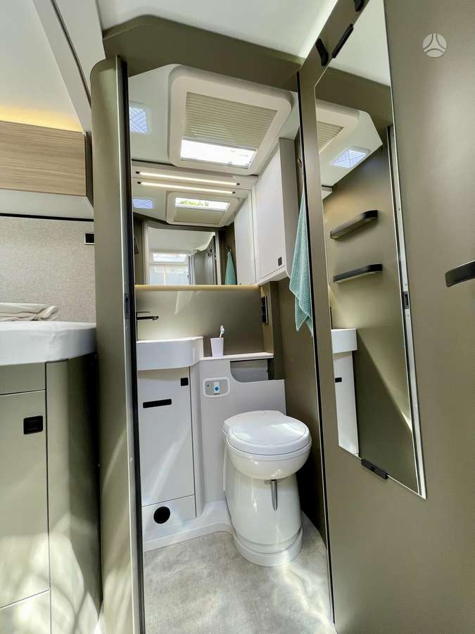 Hymer GT-S 685, campers