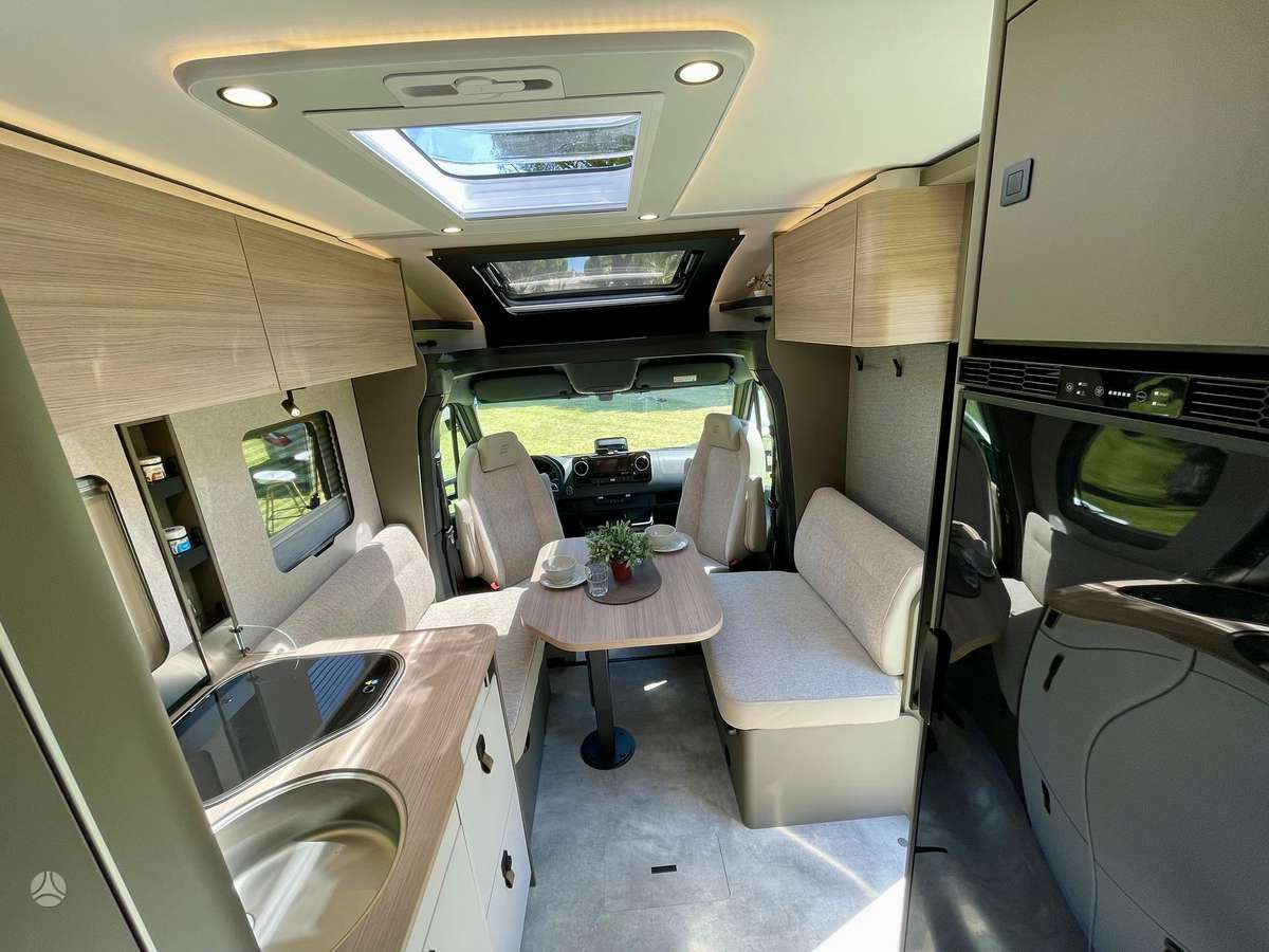 Hymer GT-S 685, campers