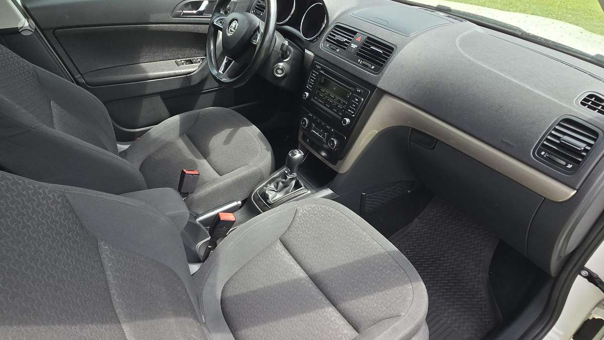 Skoda Yeti, 1.4 l., Хэтчбек